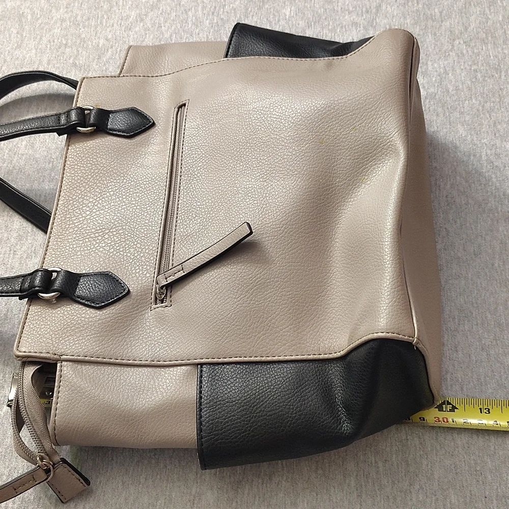 NICOLE MILLER NEW YORK - WOMENS HAND BAG- PURSE 👜👜👜 SHOULDER BAG - Picture 15 of 16